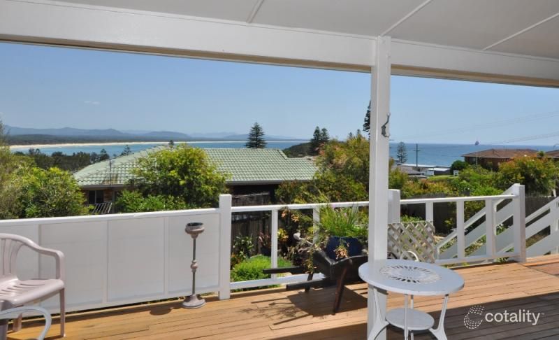 6 Hill St, Scotts Head, NSW 2447