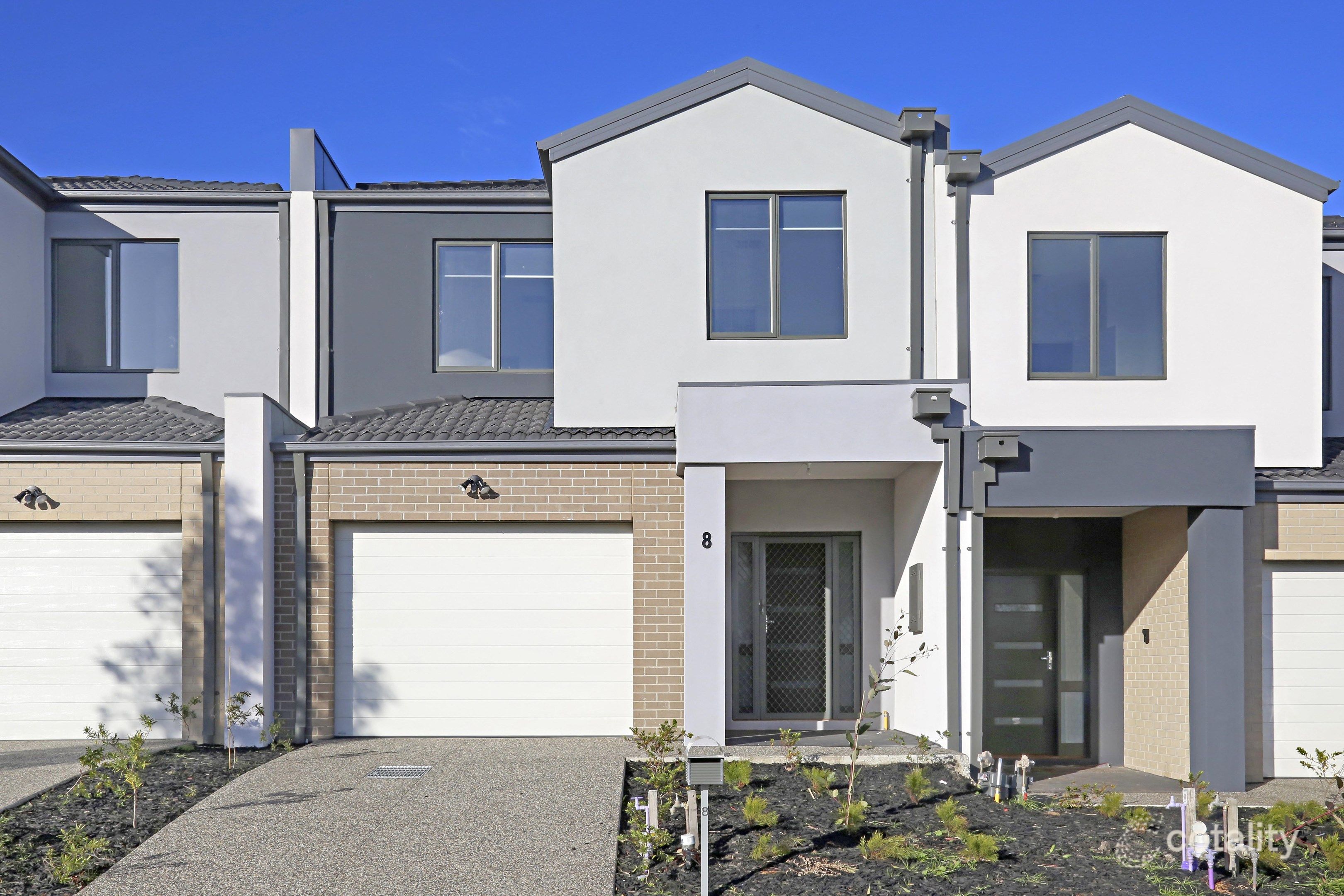 8 Mossfield Rise, Epping, VIC 3076