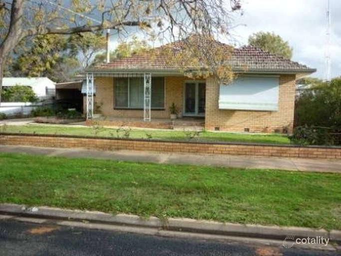 14 Cave St, Donald, VIC 3480