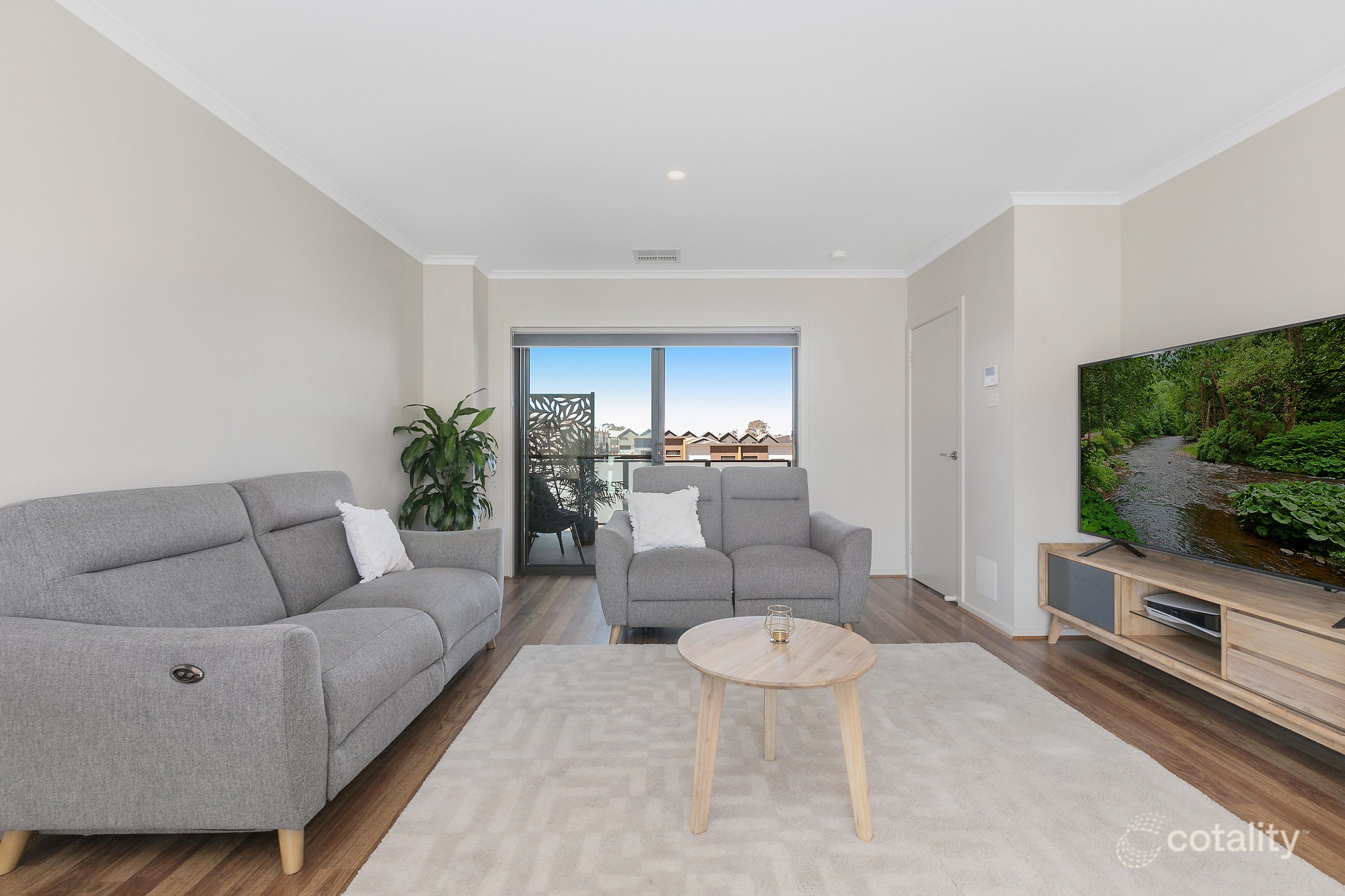 14/345 Mirrabei Dr, Moncrieff, ACT 2914