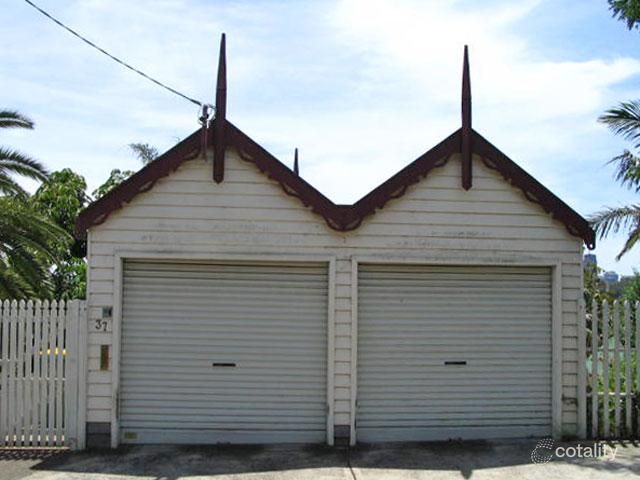 37 Wharf Rd, Birchgrove, NSW 2041