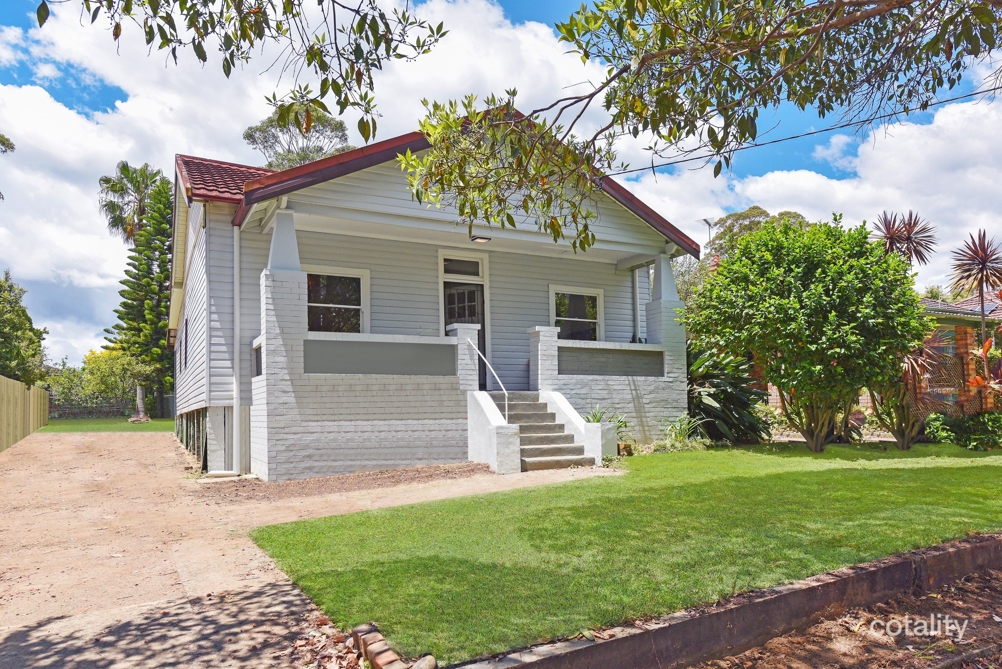 16 Royston Pde, Asquith, NSW 2077