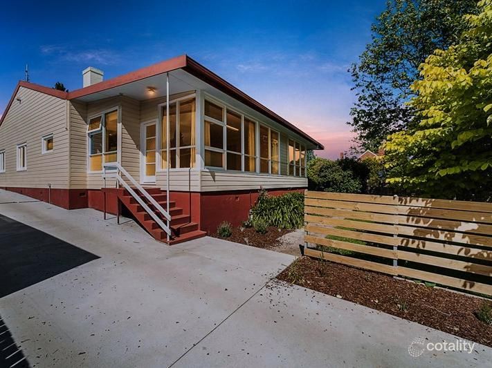 99 Best St, Devonport, TAS 7310