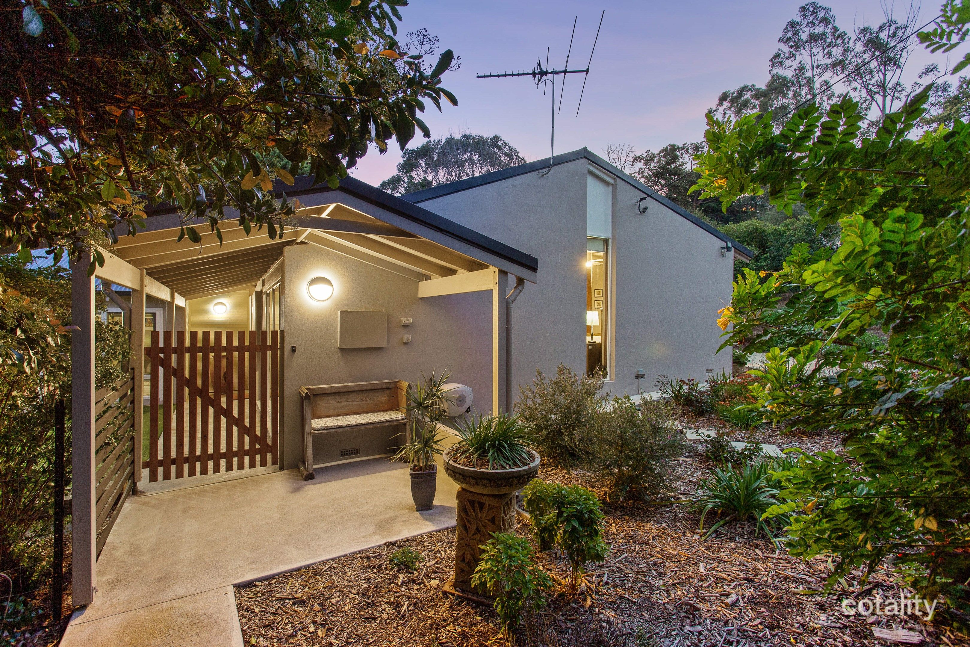 11 Saw Dr, Darlington, WA 6070