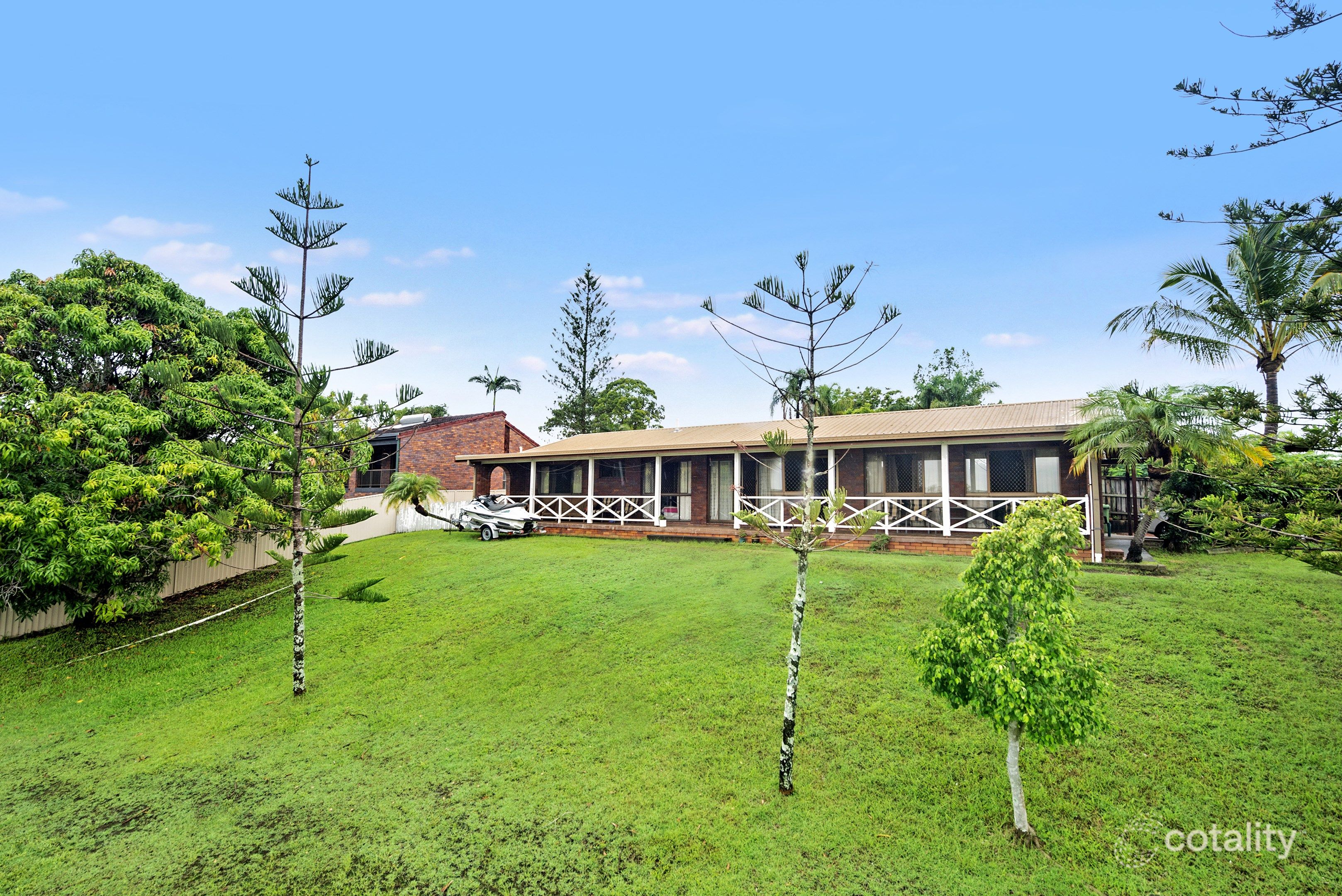 27 Kallaroo Cres, Ashmore, QLD 4214