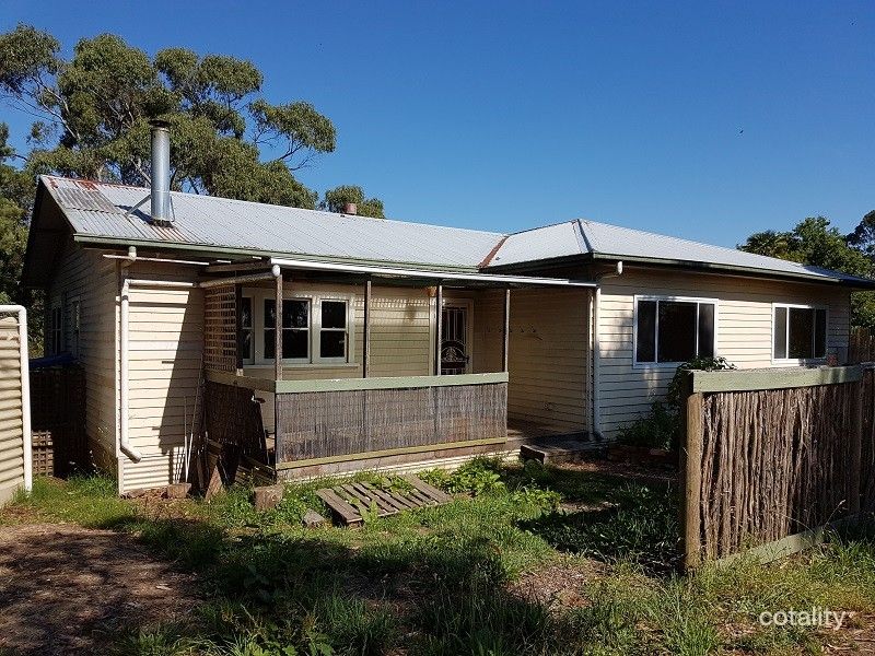16 Sanderson Lane, Forrest, VIC 3236
