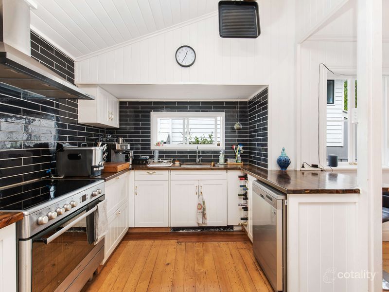 319 South Pine Rd, Enoggera, QLD 4051