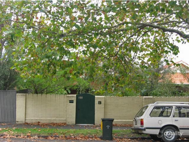 100 Addison St, Elwood, VIC 3184