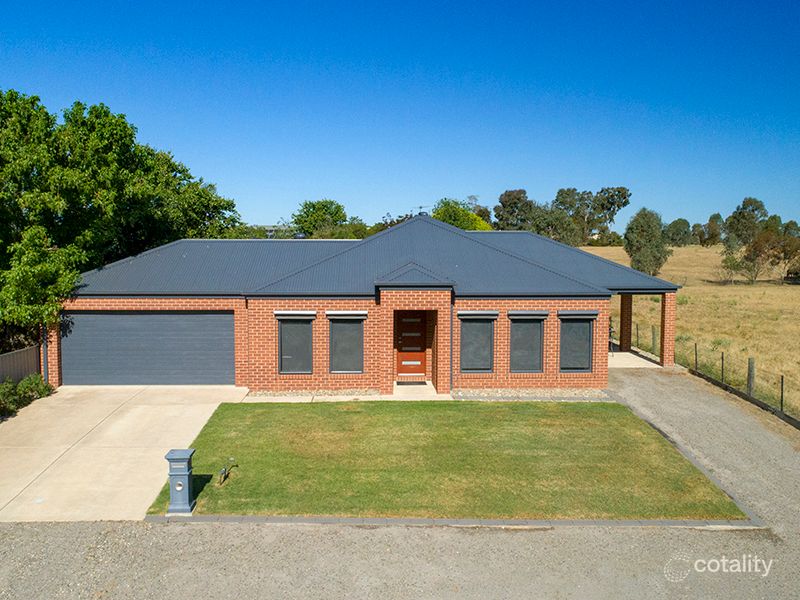 74 Traton St, Wahgunyah, VIC 3687
