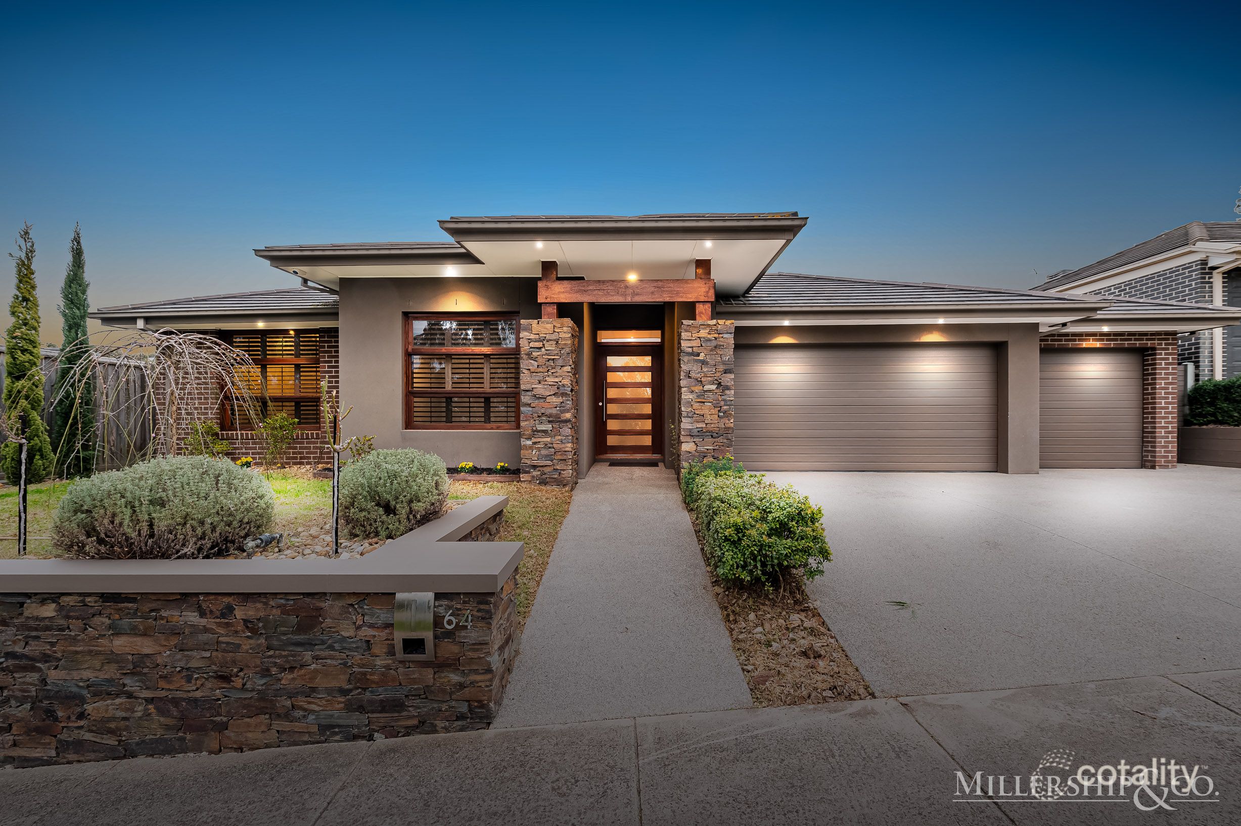64 Gledswood Ave, South Morang, VIC 3752