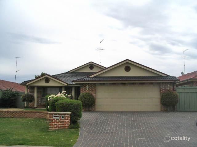 8 Ormonde Cl, Glenmore Park, NSW 2745