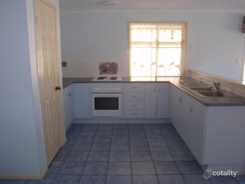 8 Staunton St, Emerald, QLD 4720