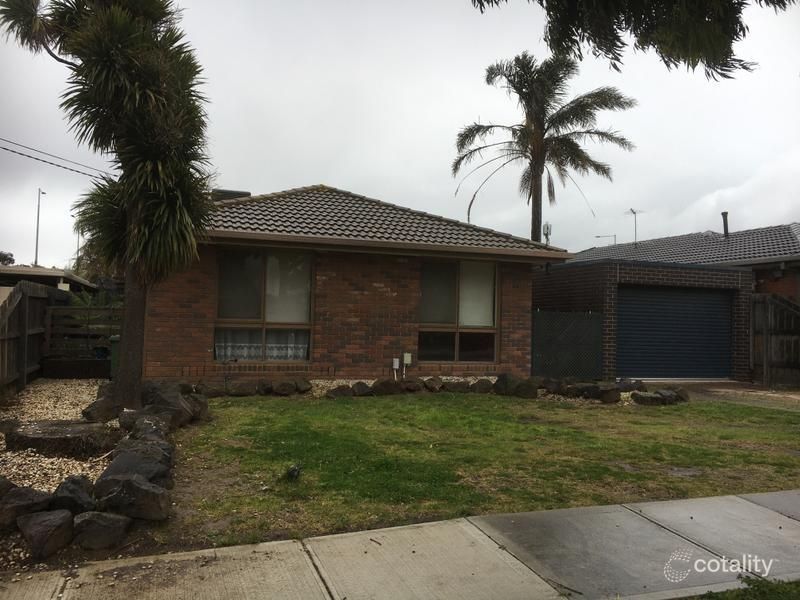 42 The Circuit, Gladstone Park, VIC 3043