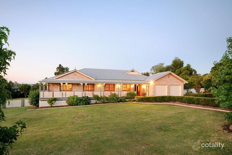 2a Maureen Ct, Cotswold Hills, QLD 4350