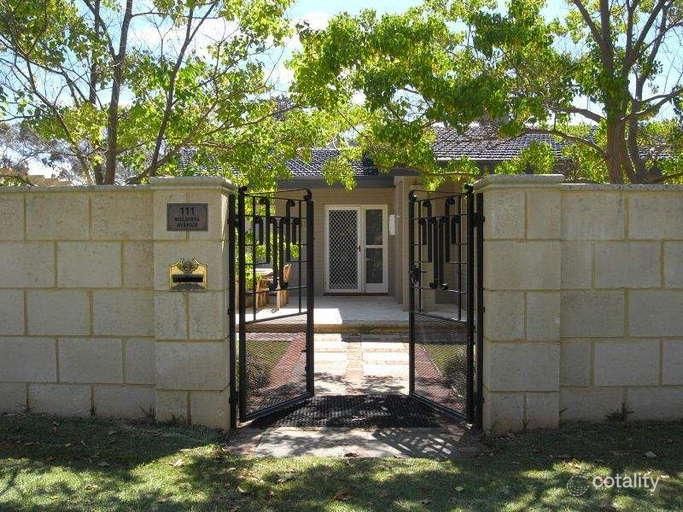 111 Melvista Ave, Nedlands, WA 6009