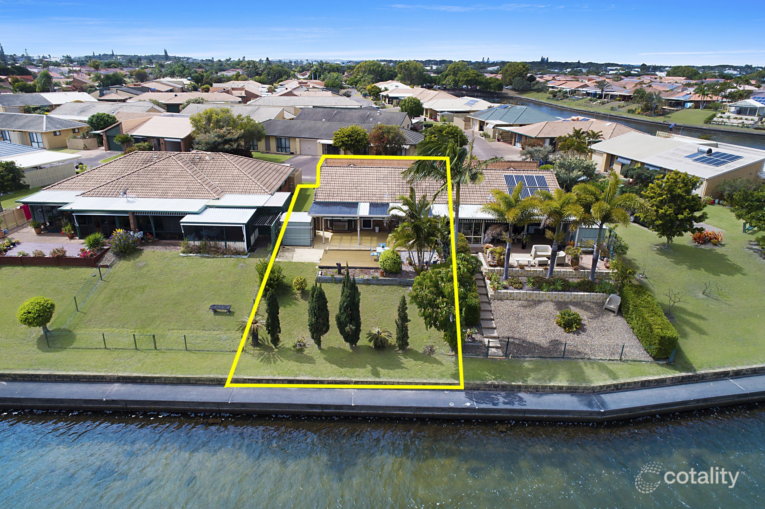 202/4 Melody Ct, Warana, QLD 4575