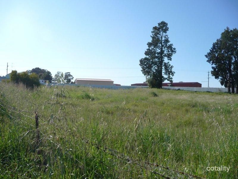 87 Stinson St, Coolamon, NSW 2701