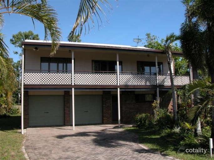1 Moreton St, Wongaling Beach, QLD 4852