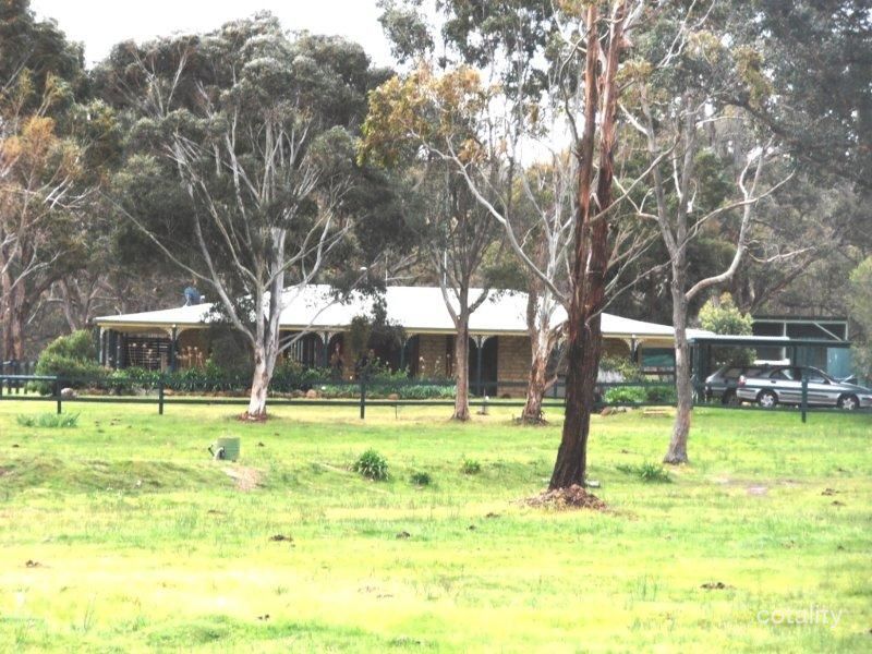 227 Mount Doran-Egerton Rd, Mount Doran, VIC 3334