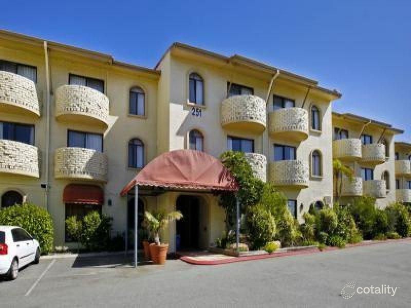 28/251 West Coast Hwy, Scarborough, WA 6019