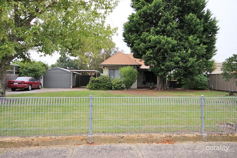 101 Beverin St, Sebastopol, VIC 3356