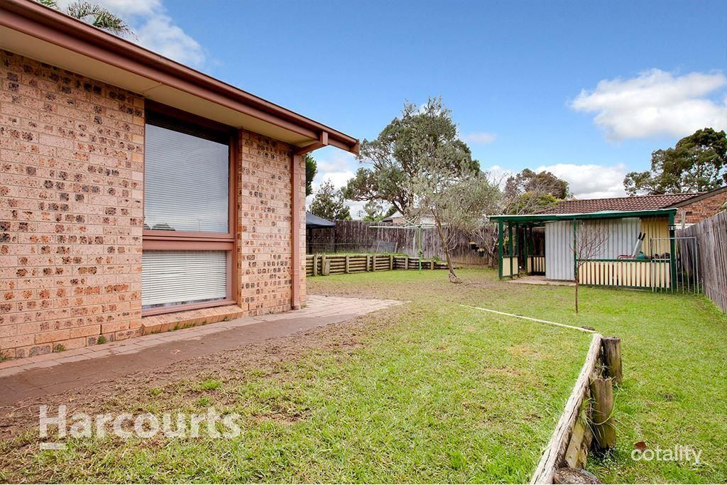 8 Thunderbolt Dr, Raby, NSW 2566