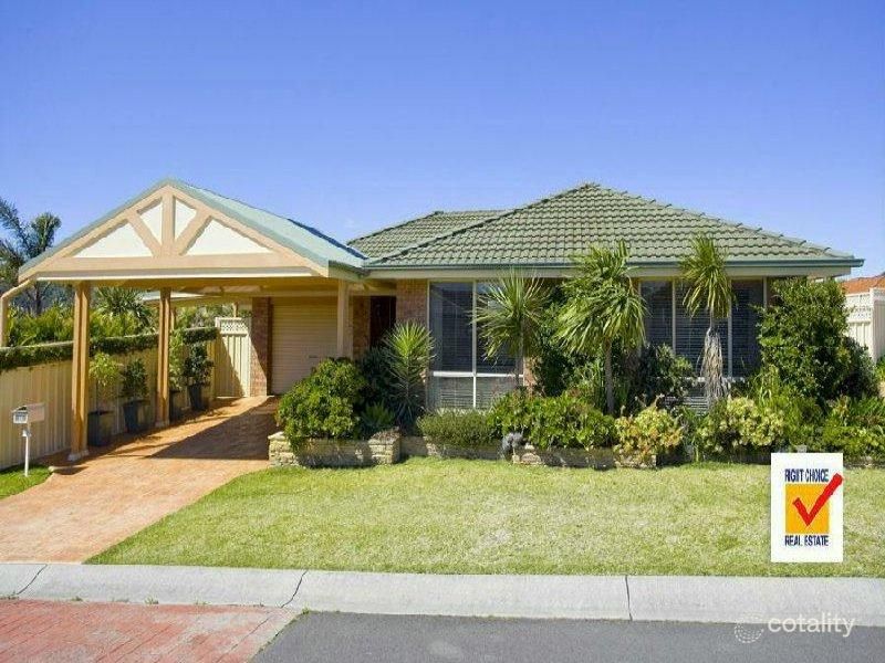 8 Weston St, Albion Park, NSW 2527
