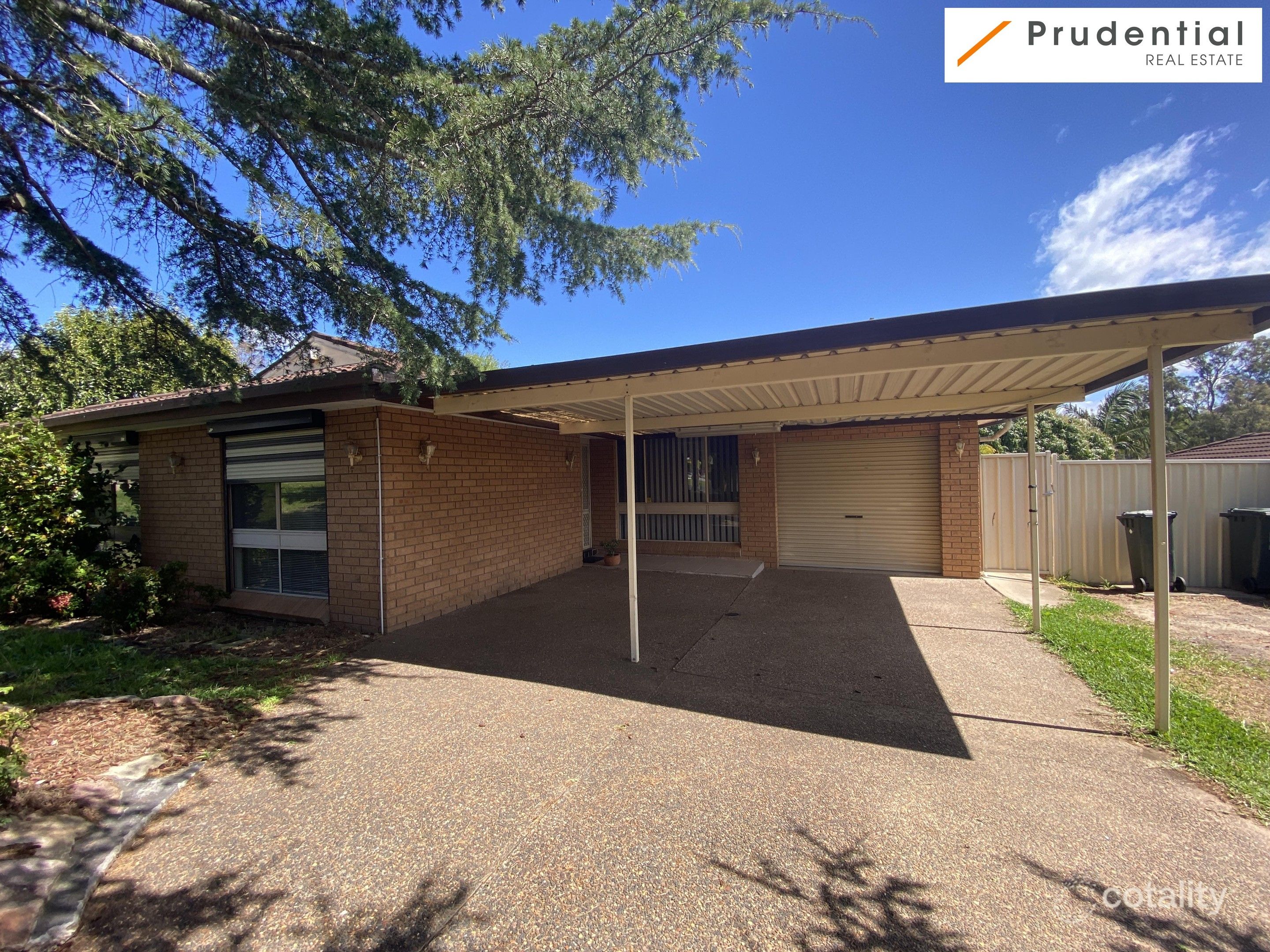 49 Tourmaline St, Eagle Vale, NSW 2558