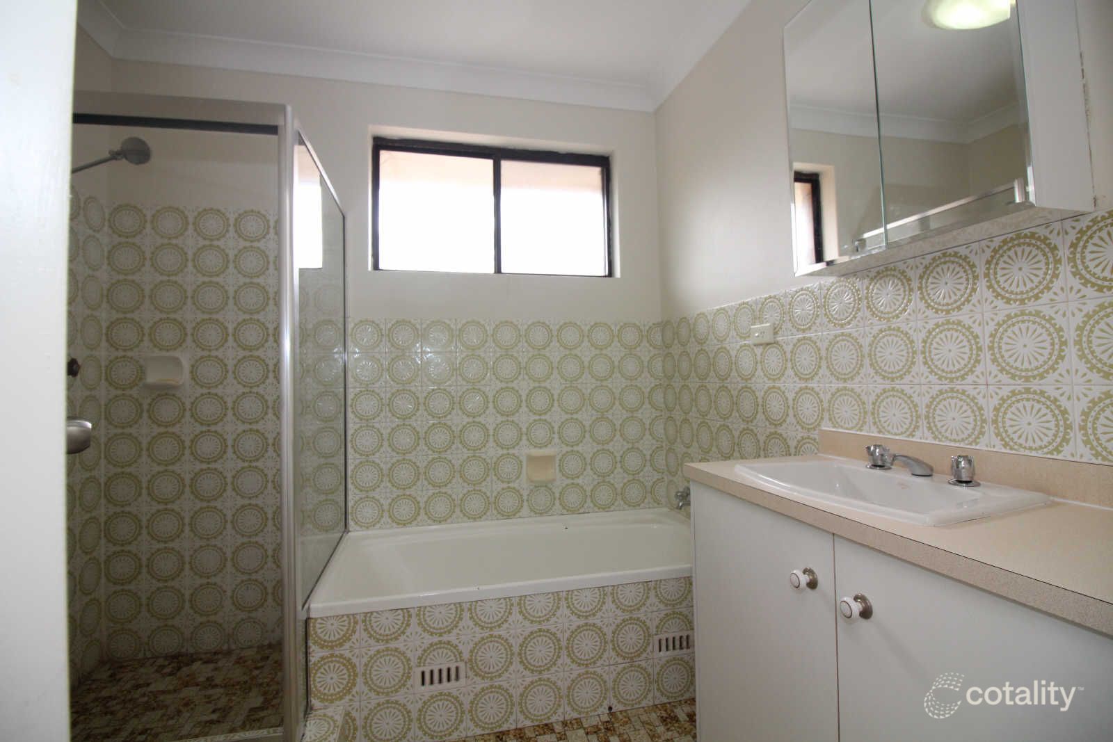 4/10-12 Paton St, Merrylands West, NSW 2160