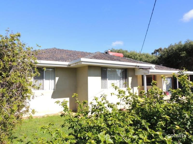 10 Cotswold Dr, Ocean Beach, WA 6333