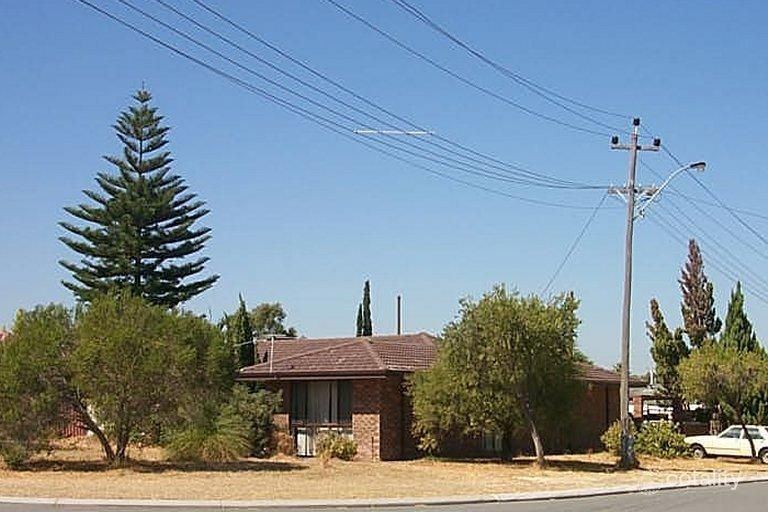 126 Eglinton Cres, Hamersley, WA 6022