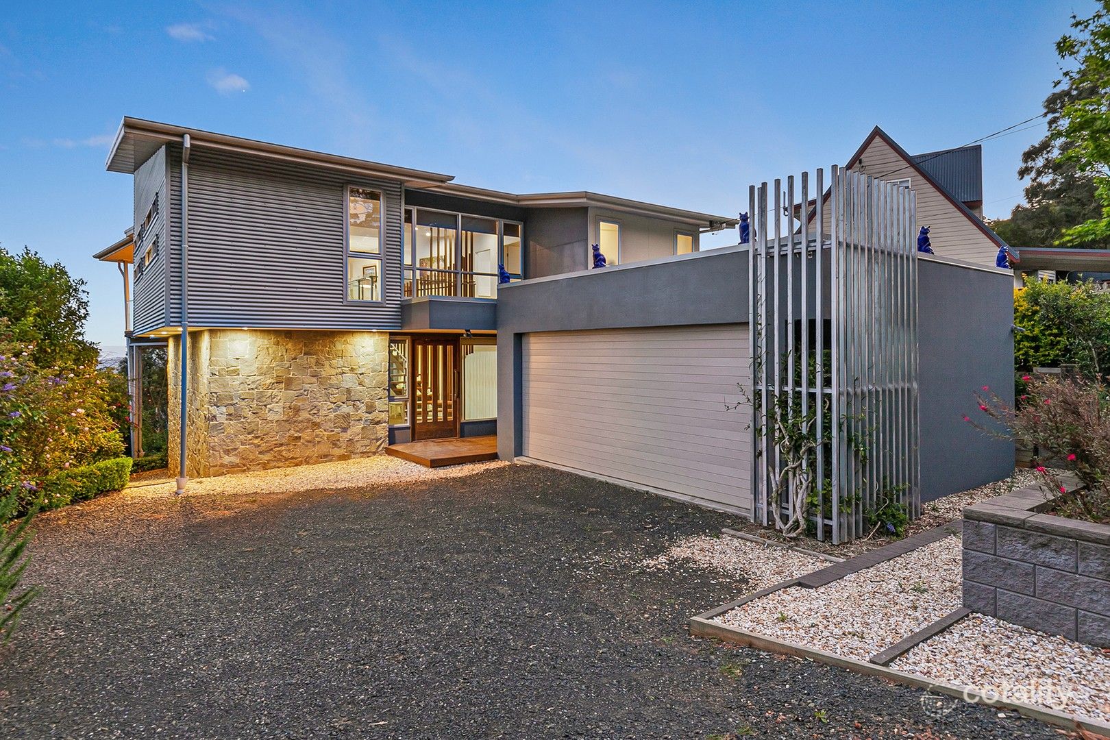 183 Guanaba Rd, Tamborine Mountain, QLD 4272