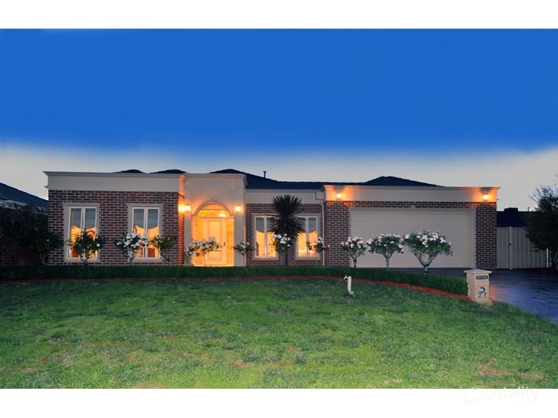 27 Parramatta Walk, Craigieburn, VIC 3064