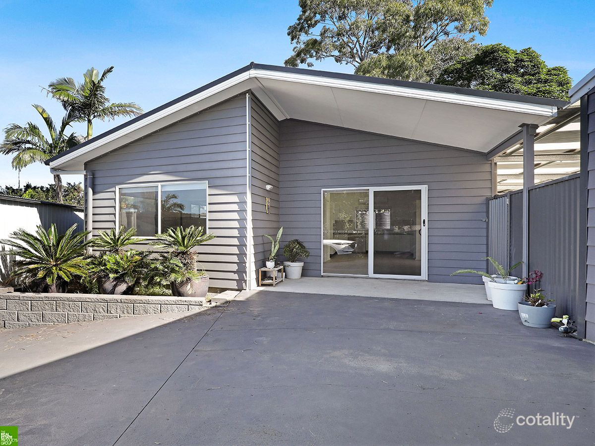 14 Normandie Pl, Unanderra, NSW 2526