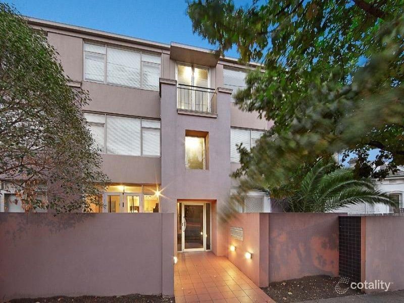 2/3 Kooyong Rd, Armadale, VIC 3143