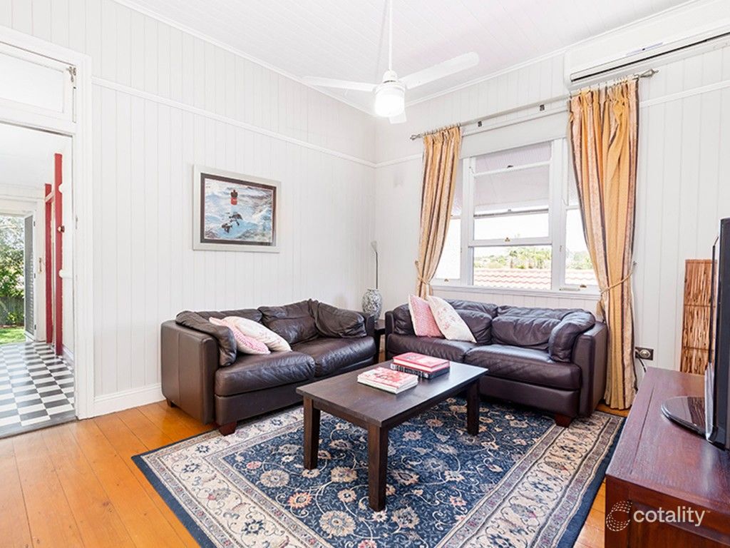 76 Tavistock St, Oxley, QLD 4075