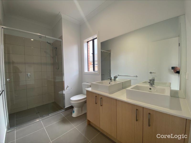 52 Callistemon Cct, Lara, VIC 3212