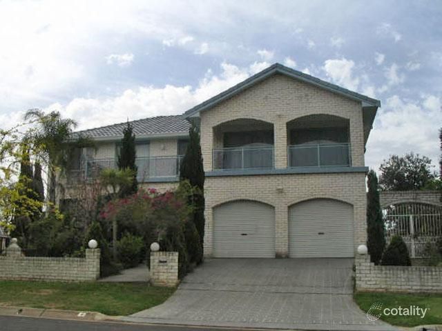 5 Fernleaf Ct, Wattle Grove, NSW 2173