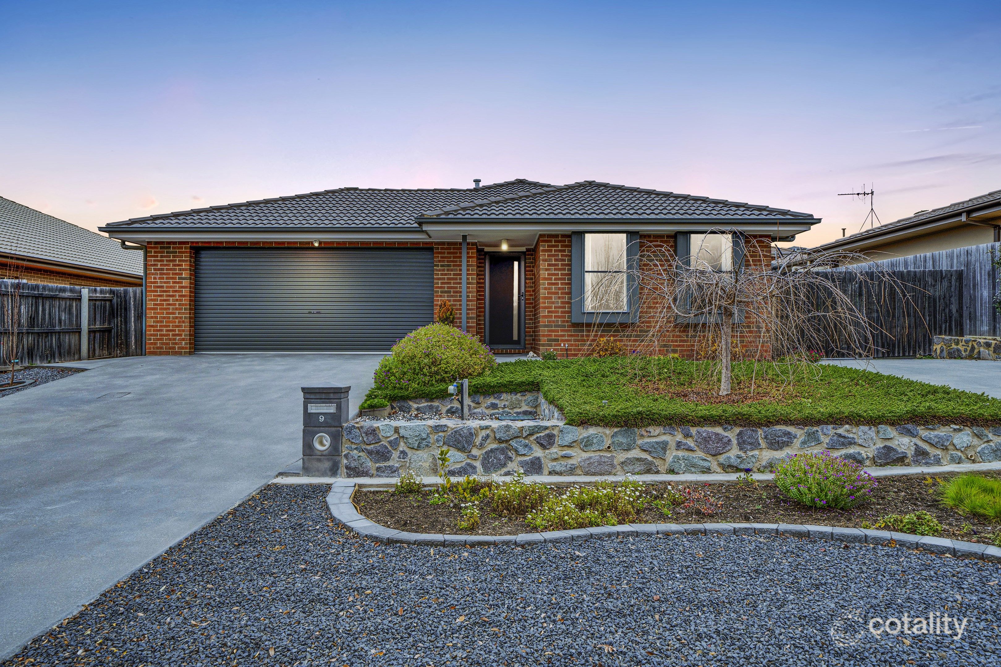 9 Borthwick Ave, Casey, ACT 2913
