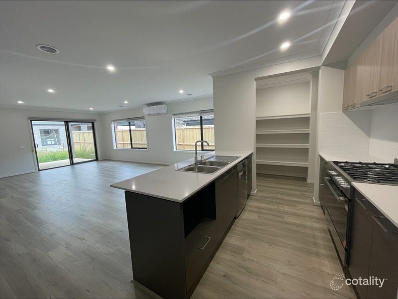 67 Coridale Bvd, Lara, VIC 3212
