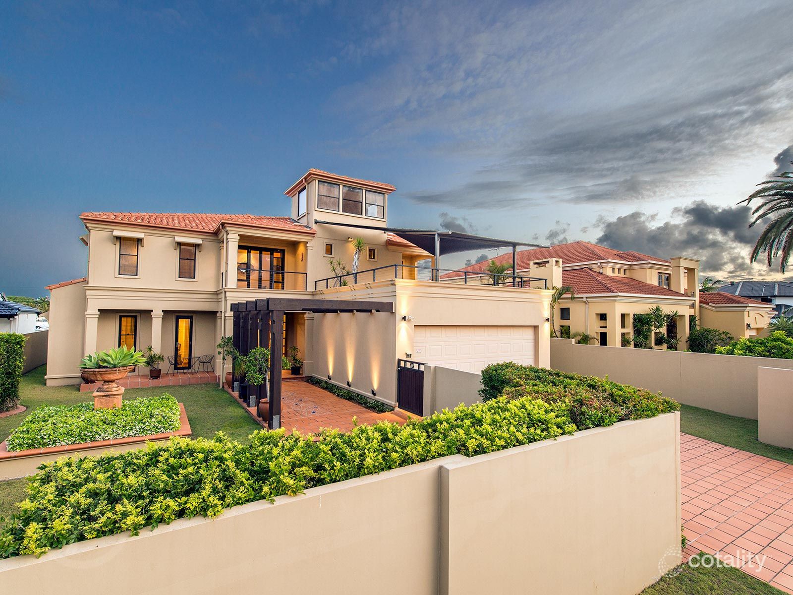 34 Raby Bay Bvd, Cleveland, QLD 4163