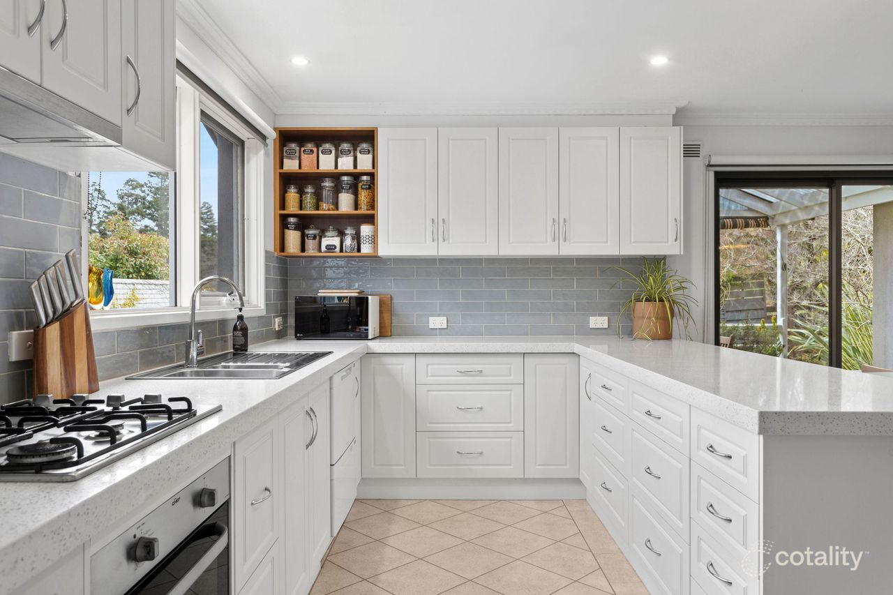 10 Maxwell St, Kyneton, VIC 3444