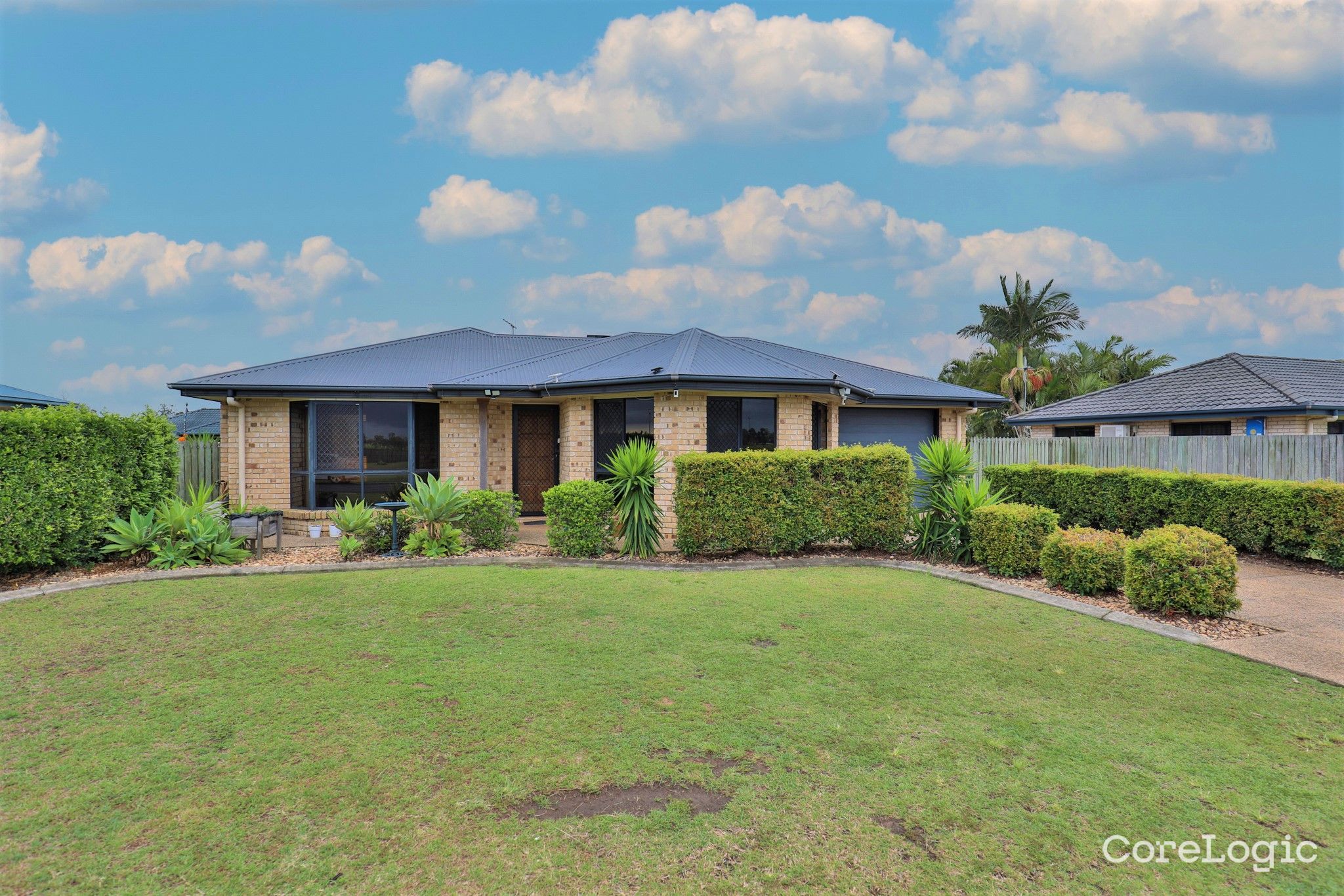 6 Clearview Ave, Thabeban, QLD 4670