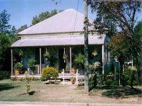 92 William St, Surat, QLD 4417