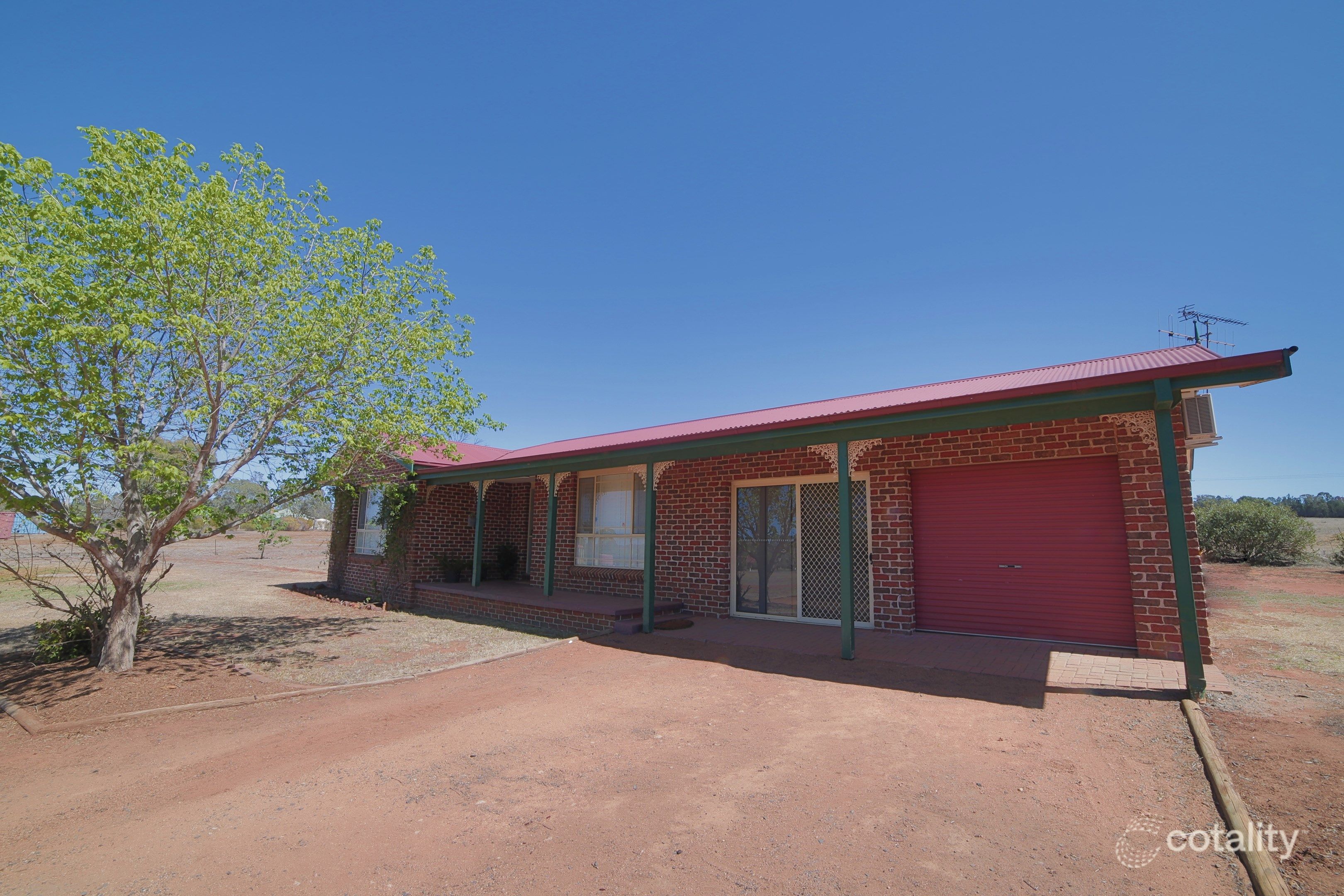 2r Toorale Rd, Dubbo, NSW 2830