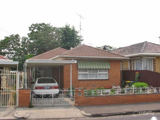 84 Alexander St, Seddon, VIC 3011