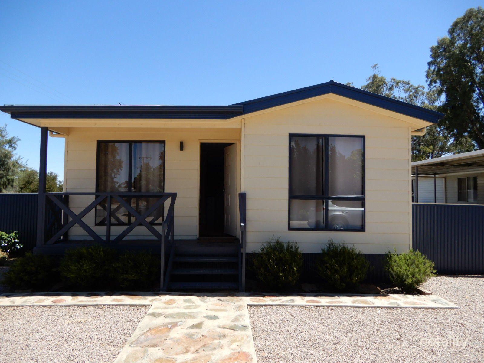 28 Houghton St, Jamestown, SA 5491