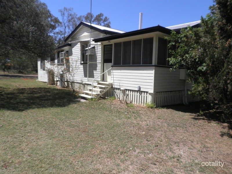 12 Helena St, Chinchilla, QLD 4413