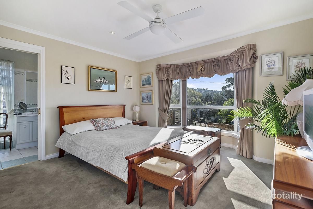 56 Wells Pde, Blackmans Bay, TAS 7052