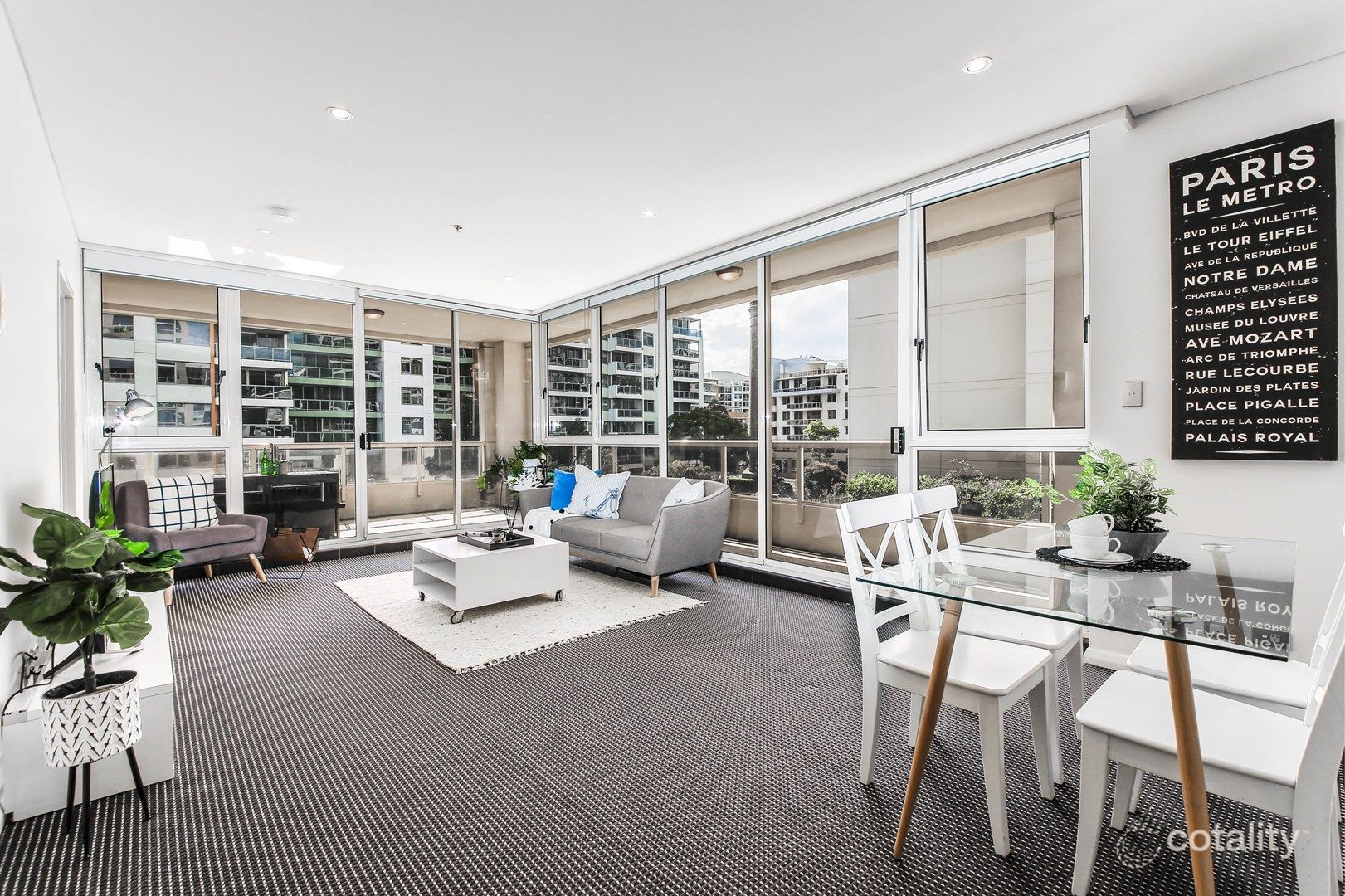 285/8 Lachlan St, Waterloo, NSW 2017